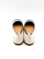 Carica l&#39;immagine nel visualizzatore di Gallery, Ballerina bicolore latte e blu

