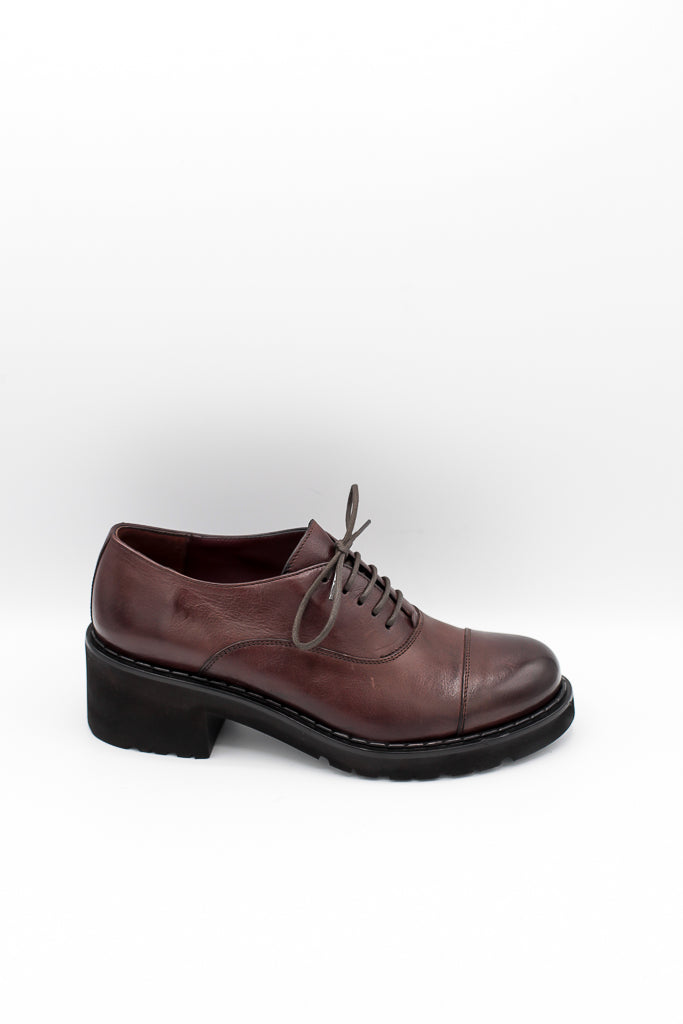 Scarpa Stringata Con Tacco Bordeaux - D400